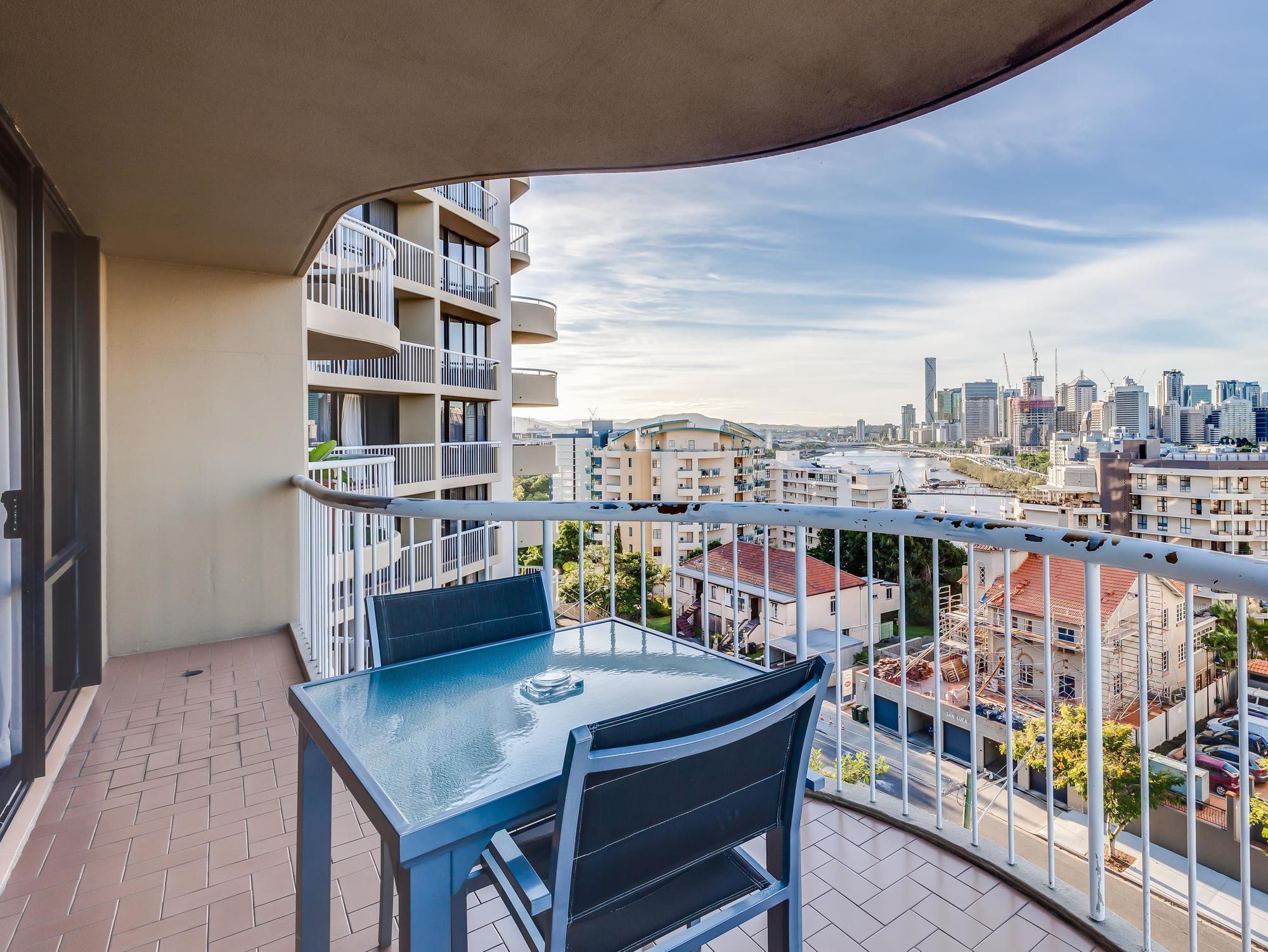 Hillcrest Apartment Hotel Μπρίσμπεϊν Εξωτερικό φωτογραφία