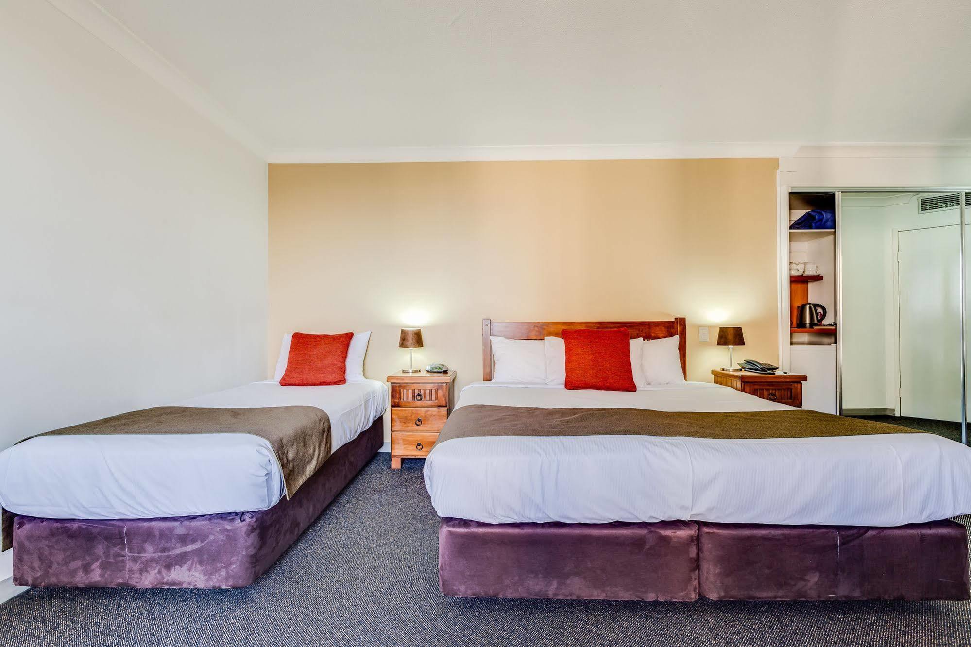 Hillcrest Apartment Hotel Μπρίσμπεϊν Εξωτερικό φωτογραφία